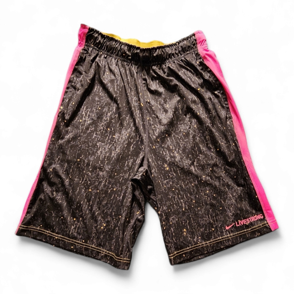 Nike LIVESTRONG Basketball Shorts, Size small